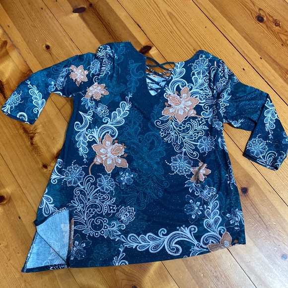 Ladies sparkle Knit Top size XL - Picture 2 of 3